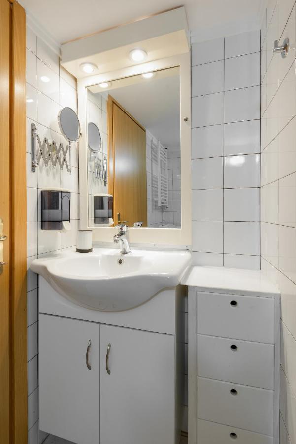 Central Park View Apartment Thessaloniki Buitenkant foto